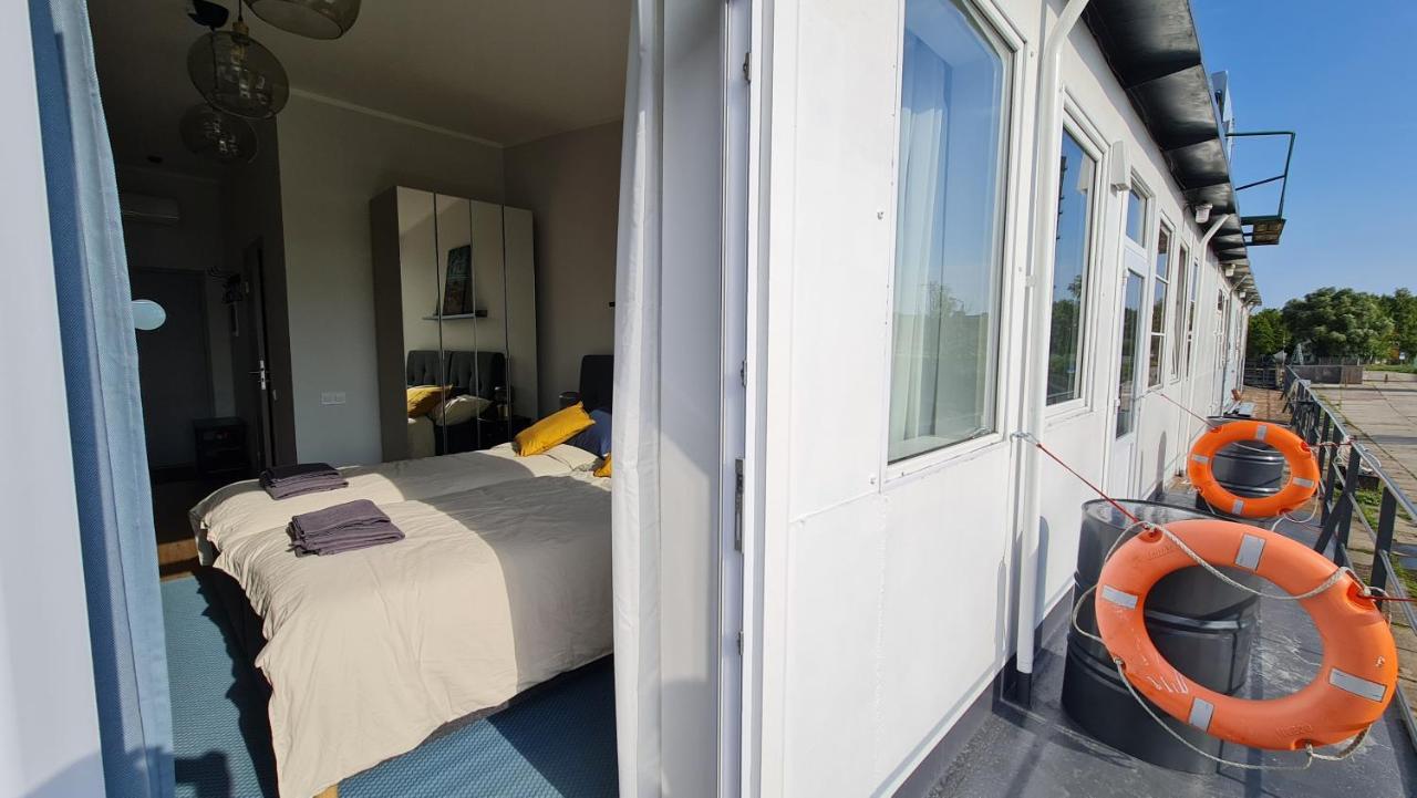 Апартаменты Float House Nr 659 Рига Экстерьер фото